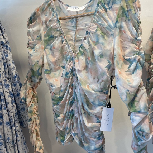 ASTR THE LABEL MISSOULA TOP - Picture 4 of 5